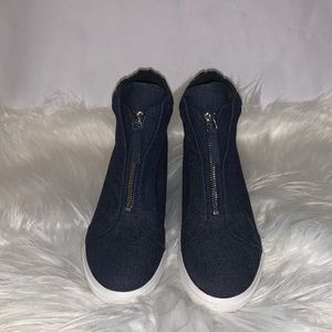 DKNY Connie Slip-On Wedge Sneaker *BRAND NEW*